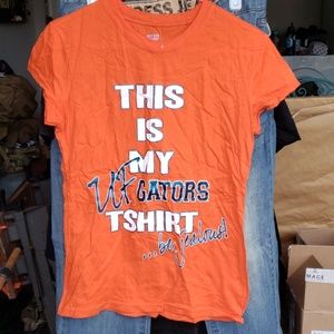 UF Gators shirt